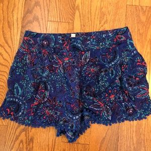 Nordstrom Ecote flowy shorts